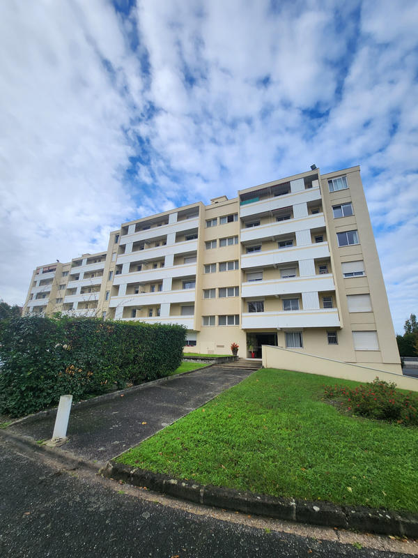 Appartement - 79 m² - 3 pièces