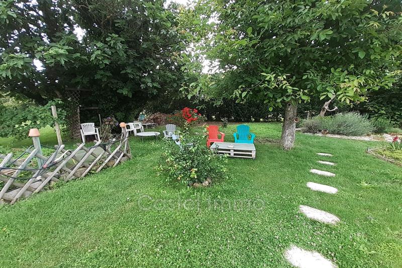 Maison - 235 m² - 6 pièces