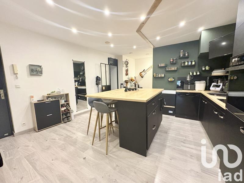 Appartement - 84 m² - 3 pièces