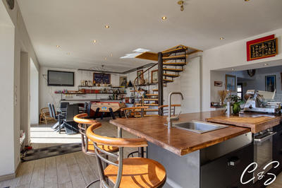 Maison - 118 m² - 4 pièces