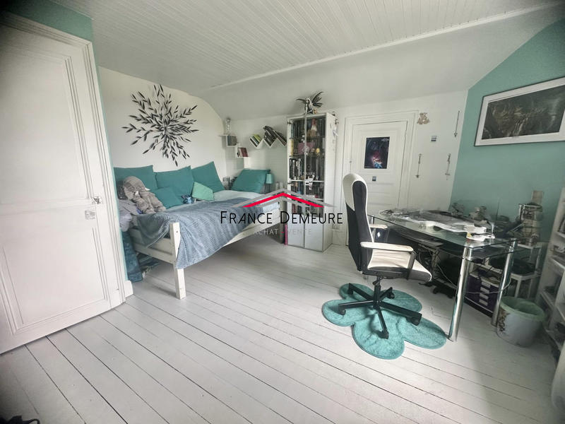 Maison - 130 m² - 6 pièces