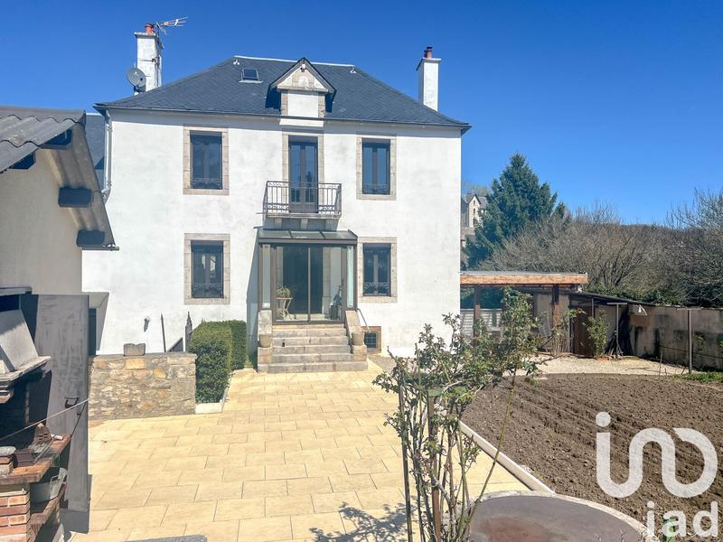 Maison - 133 m² - 7 pièces