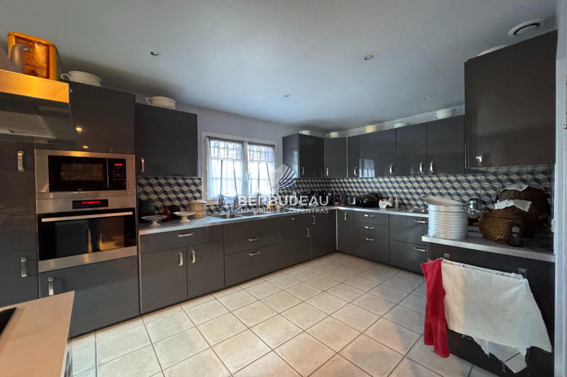 Maison - 263 m² - 8 pièces