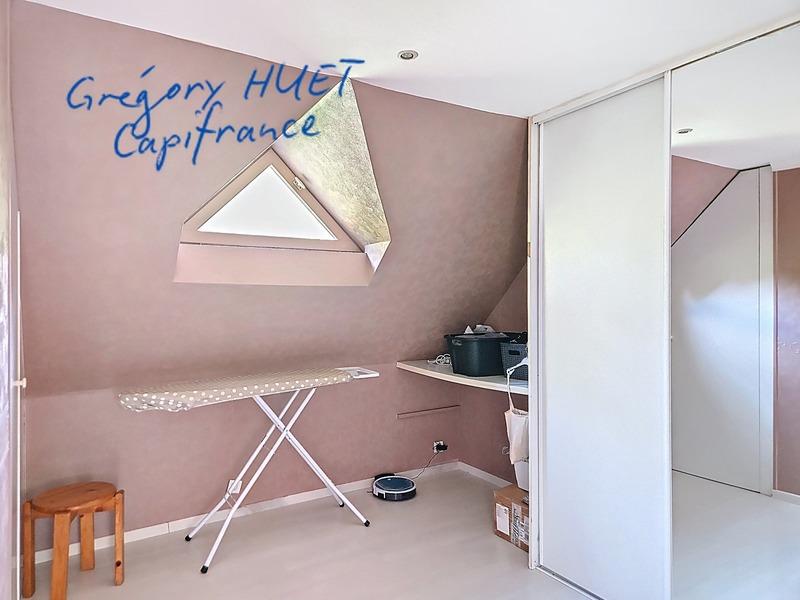 Maison - 151 m² - 8 pièces