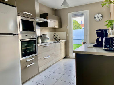 Maison - 105 m² - 6 pièces