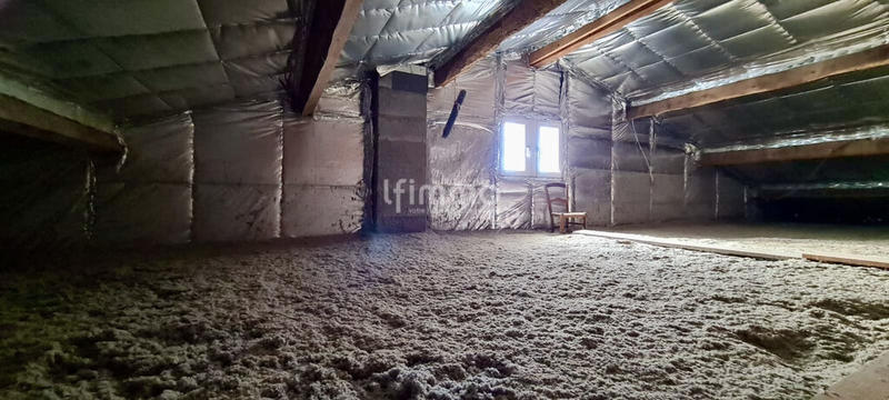 Maison - 204 m² - 5 pièces