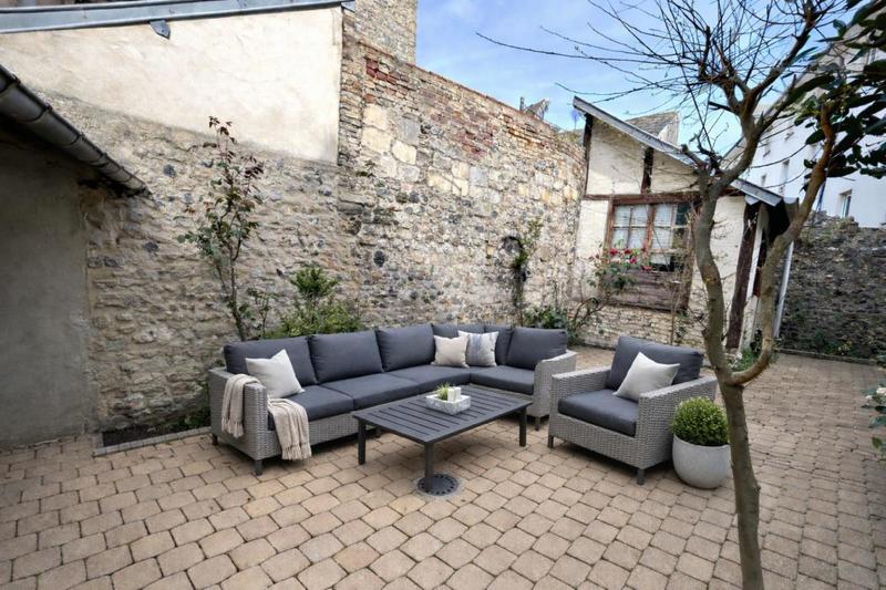 Maison - 90 m² - 4 pièces