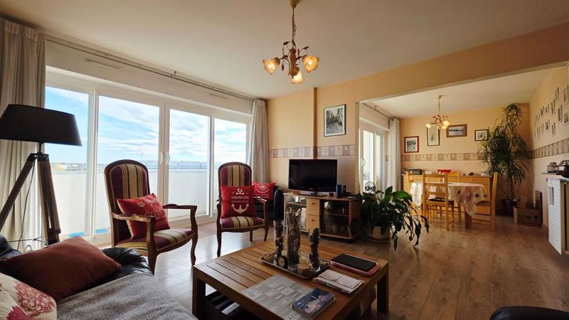 Appartement - 86 m² - 4 pièces