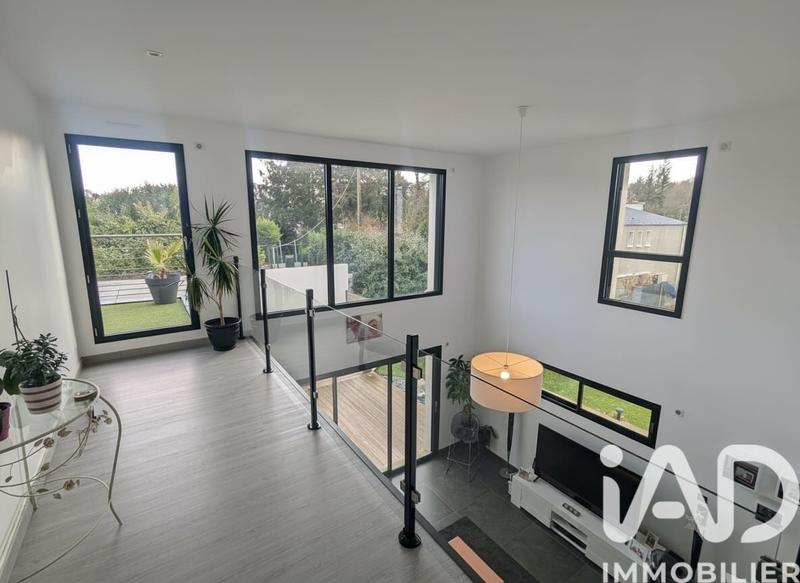 Maison - 174 m² - 6 pièces