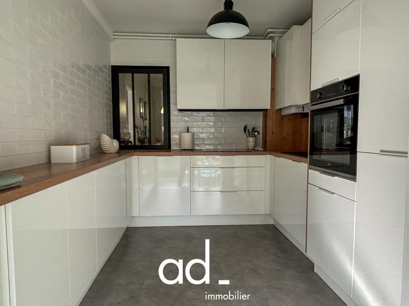 Maison - 150 m² - 6 pièces