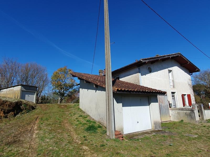 Maison - 209 m² - 7 pièces