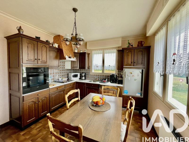 Maison - 94 m² - 6 pièces