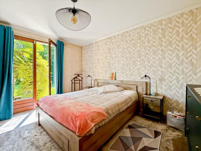 Maison - 164 m² - 7 pièces