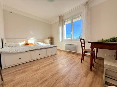 Appartement - 70 m² - 4 pièces