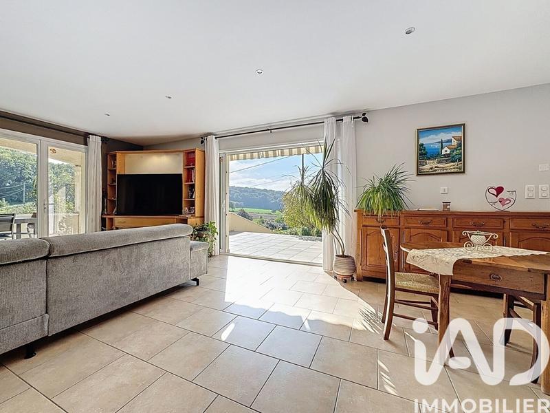 Maison - 151 m² - 6 pièces