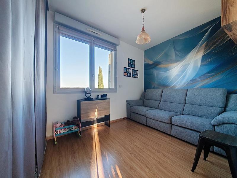 Appartement - 82 m² - 4 pièces