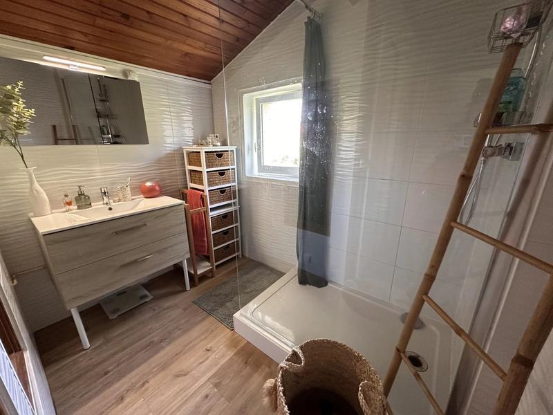 Maison - 204 m² - 7 pièces