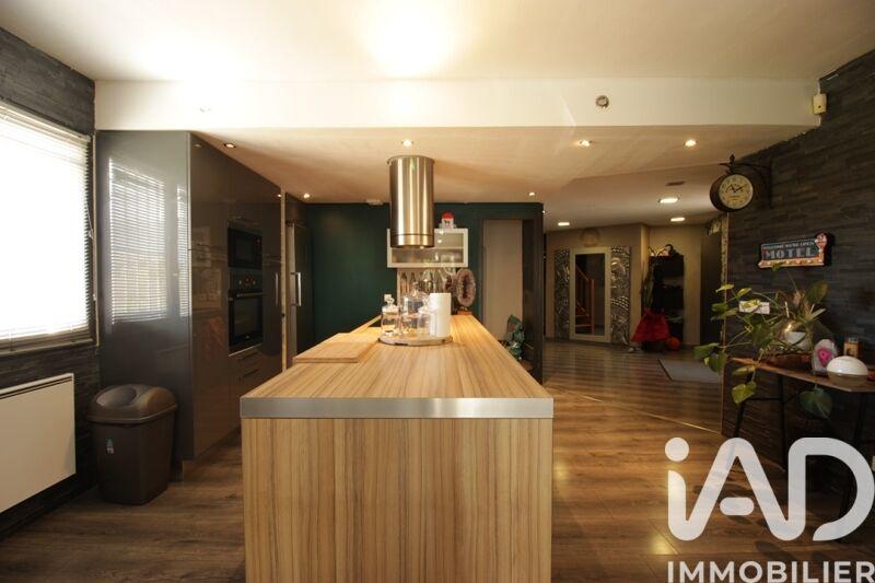 Maison - 154 m² - 5 pièces