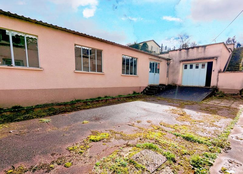 Maison - 88 m² - 4 pièces