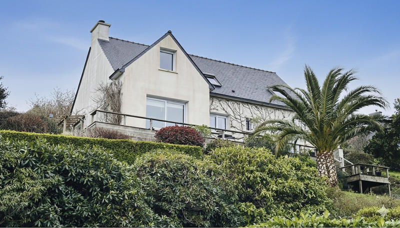 Maison - 136 m² - 8 pièces