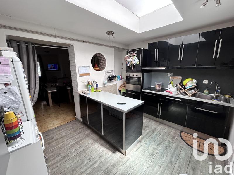 Maison - 101 m² - 5 pièces