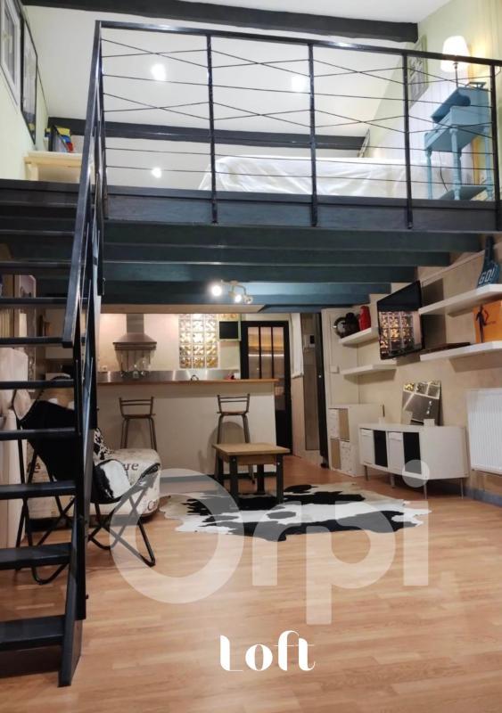 Propriété - 250 m² - 10 pièces