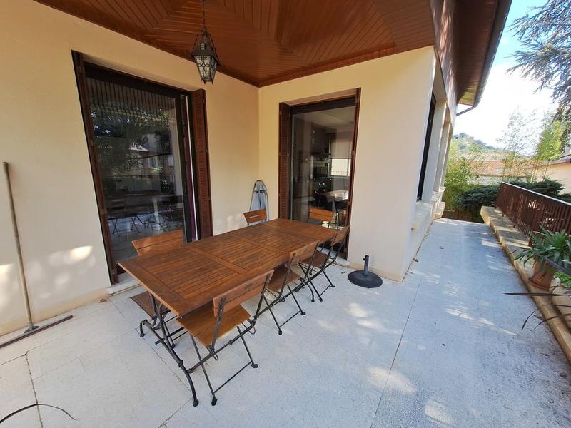 Maison - 166 m² - 5 pièces