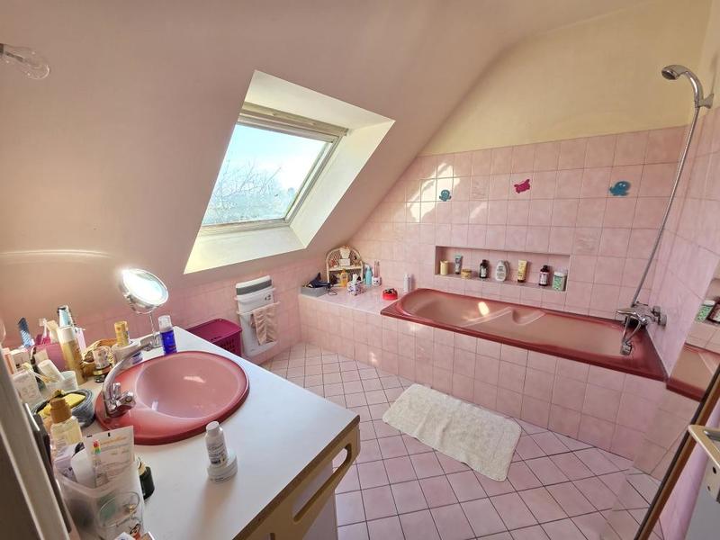 Maison - 115 m² - 5 pièces