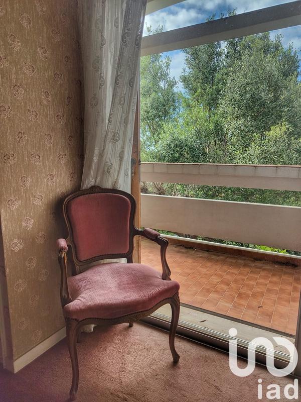 Maison - 250 m² - 8 pièces