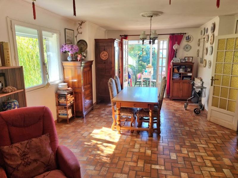 Maison traditionnelle - 100 m² - 6 pièces