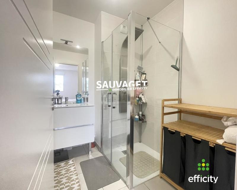 Appartement - 105 m² - 5 pièces