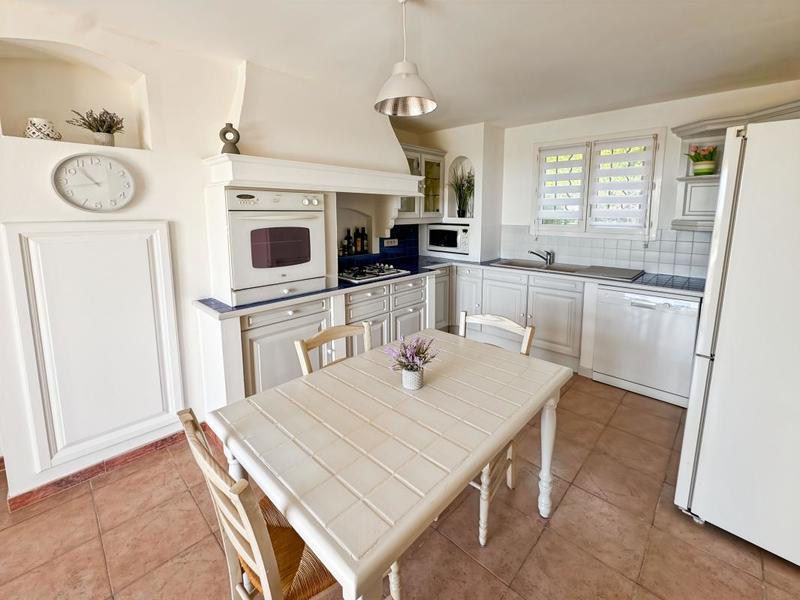 Maison - 175 m² - 7 pièces