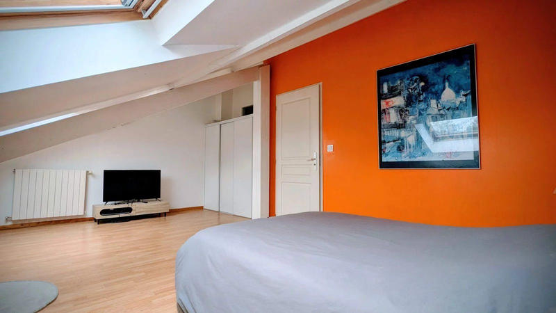 Maison - 237 m² - 6 pièces