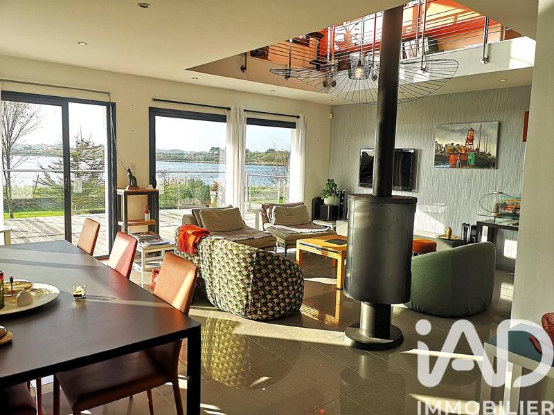 Maison de maîtres - 211 m² - 7 pièces