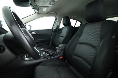 Mazda 3 2.2 Skyactiv-D Dynamique 150 ch