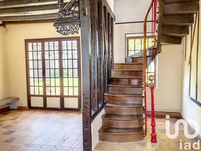 Maison - 204 m² - 8 pièces