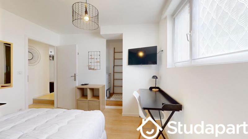 Chambre - 9 m² - 1 pièce