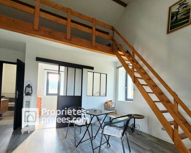 Maison - 210 m² - 9 pièces