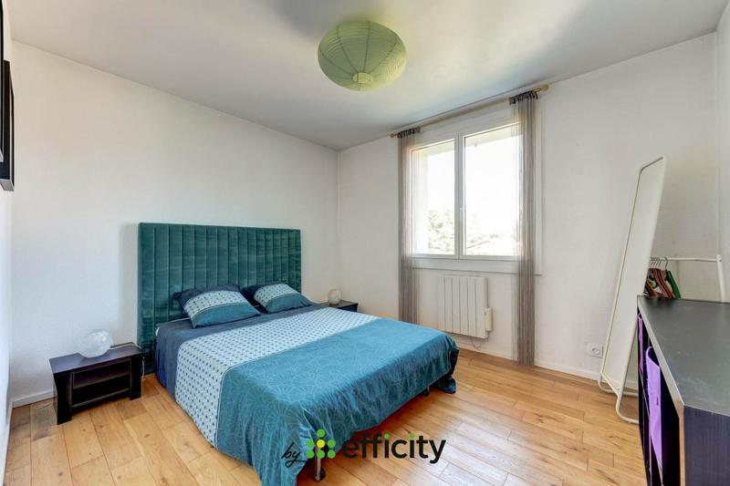 Pavillon - 128 m² - 5 pièces