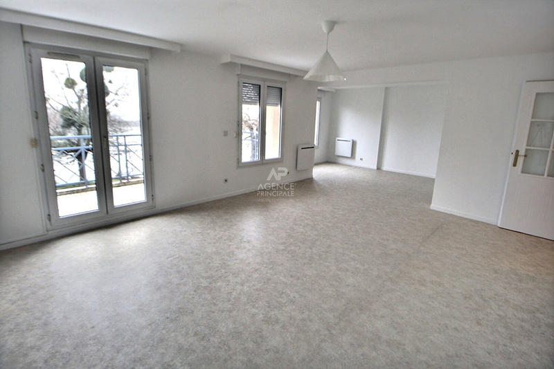 Appartement - 82 m² - 4 pièces