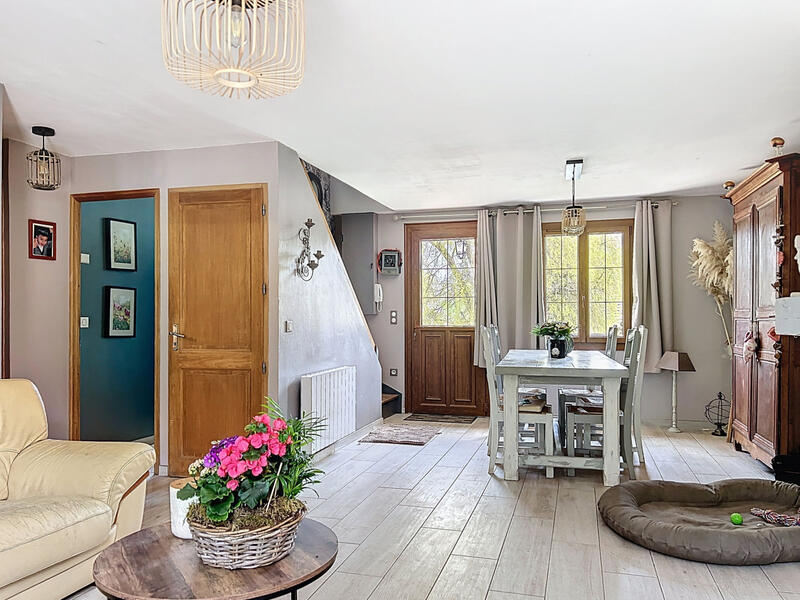 Maison - 105 m² - 4 pièces