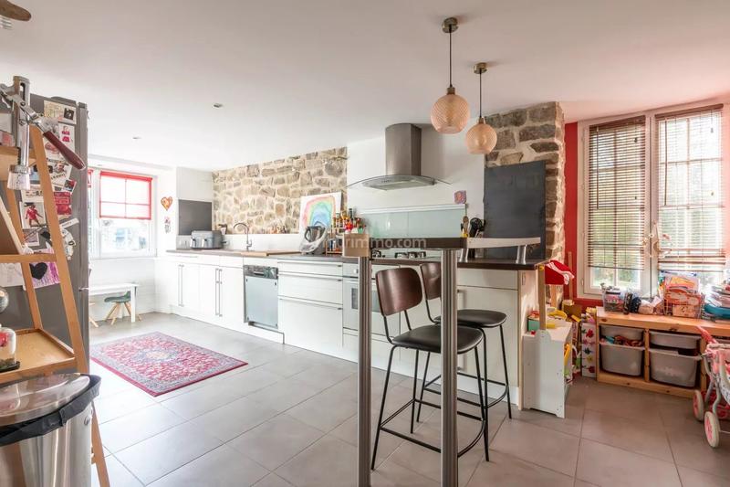 Maison - 170 m² - 5 pièces