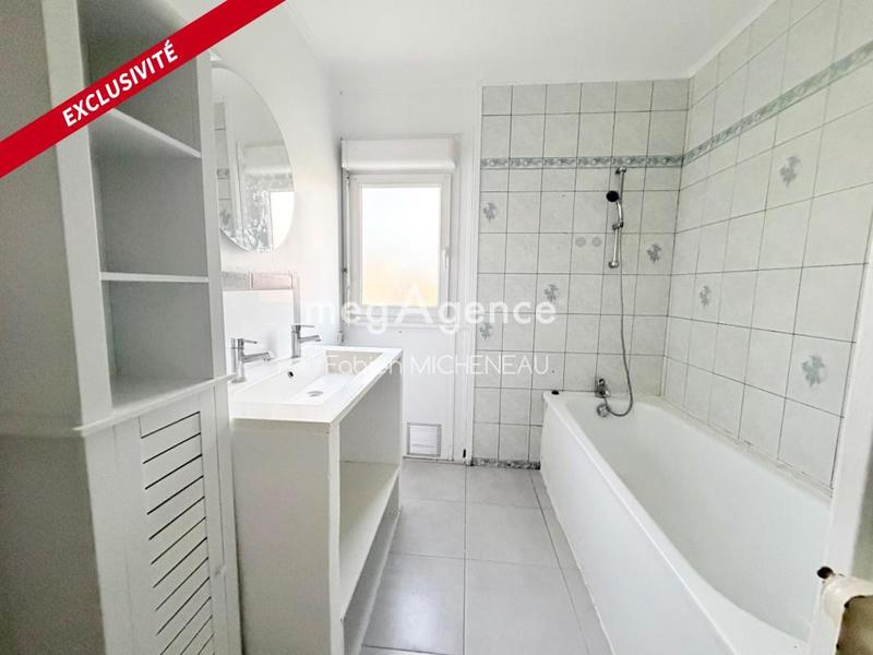 Maison - 94 m² - 6 pièces