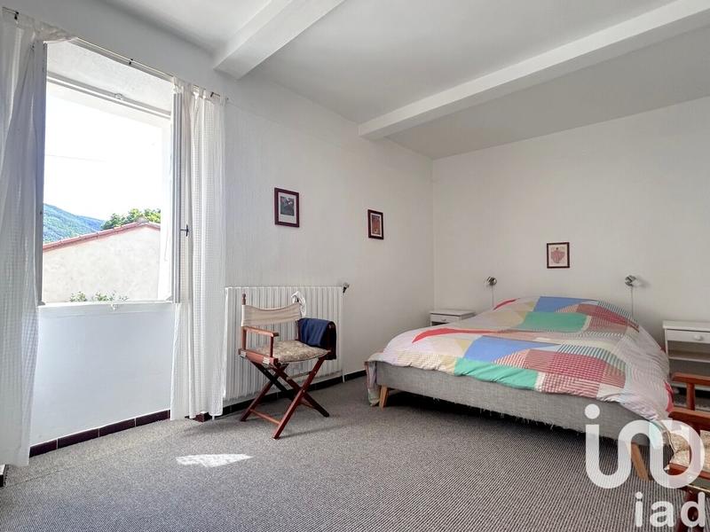 Maison - 180 m² - 5 pièces