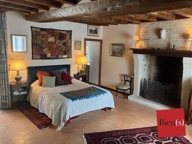 Maison ancienne - 237 m² - 8 pièces