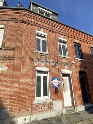 Maison - 80 m² - 6 pièces