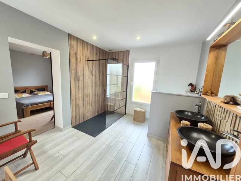 Maison - 104 m² - 4 pièces