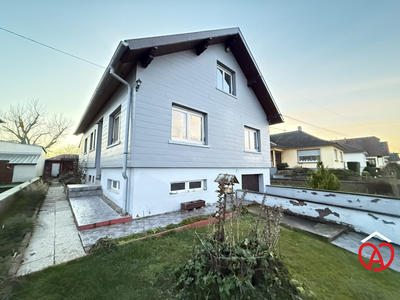 Maison ancienne - 243 m² - 9 pièces