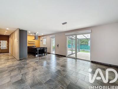 Maison - 170 m² - 6 pièces