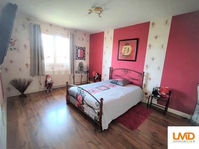 Maison - 117 m² - 4 pièces